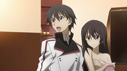 Infinite Stratos - 2 - Lost in Anime