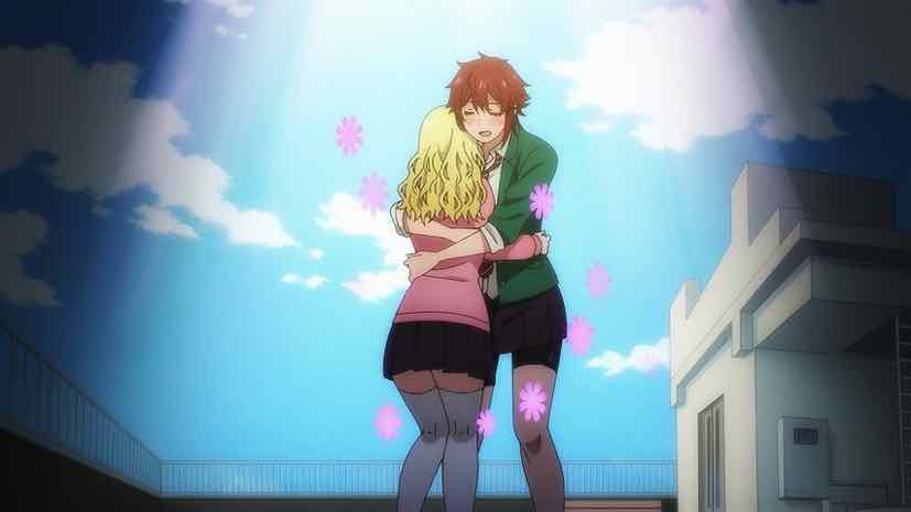 Anime Centre - Title: Tomo-chan wa Onnanoko! Episode 1 When Jun and Tomo  have a pretty much romantic aiaigasa scene while Tatsumi going through a  great ordeal with Gundou-san. 🤣 - Riniann