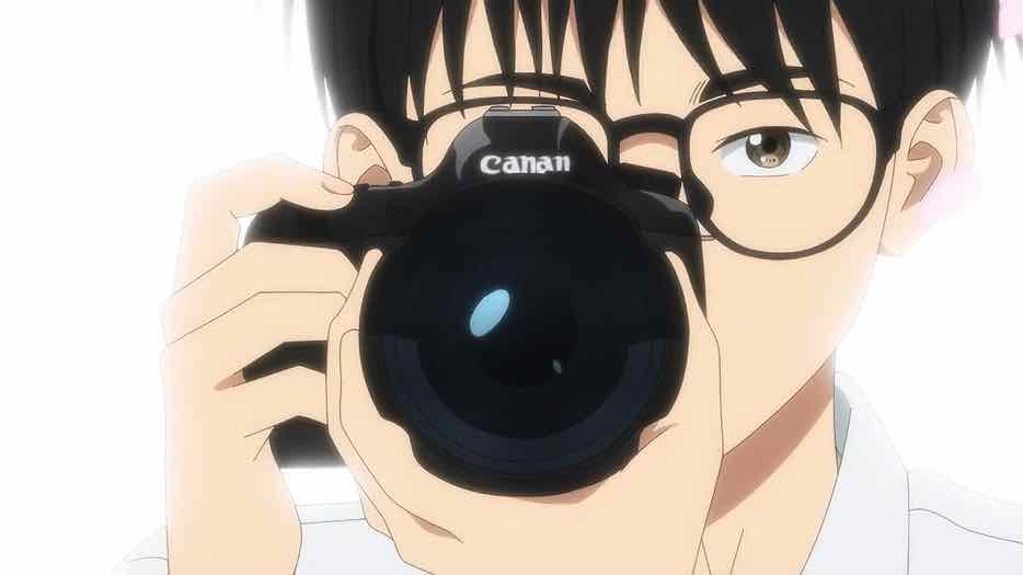 Anime: Kimi wa Houkago Insomnia - The main characters use a Camera